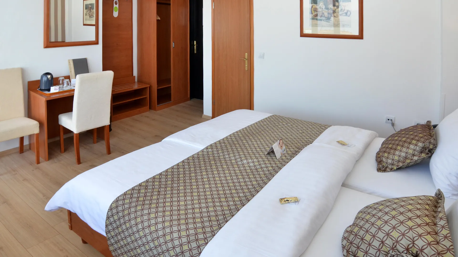 Hotel Neboder Rijeka 3*,  Chorwacja
