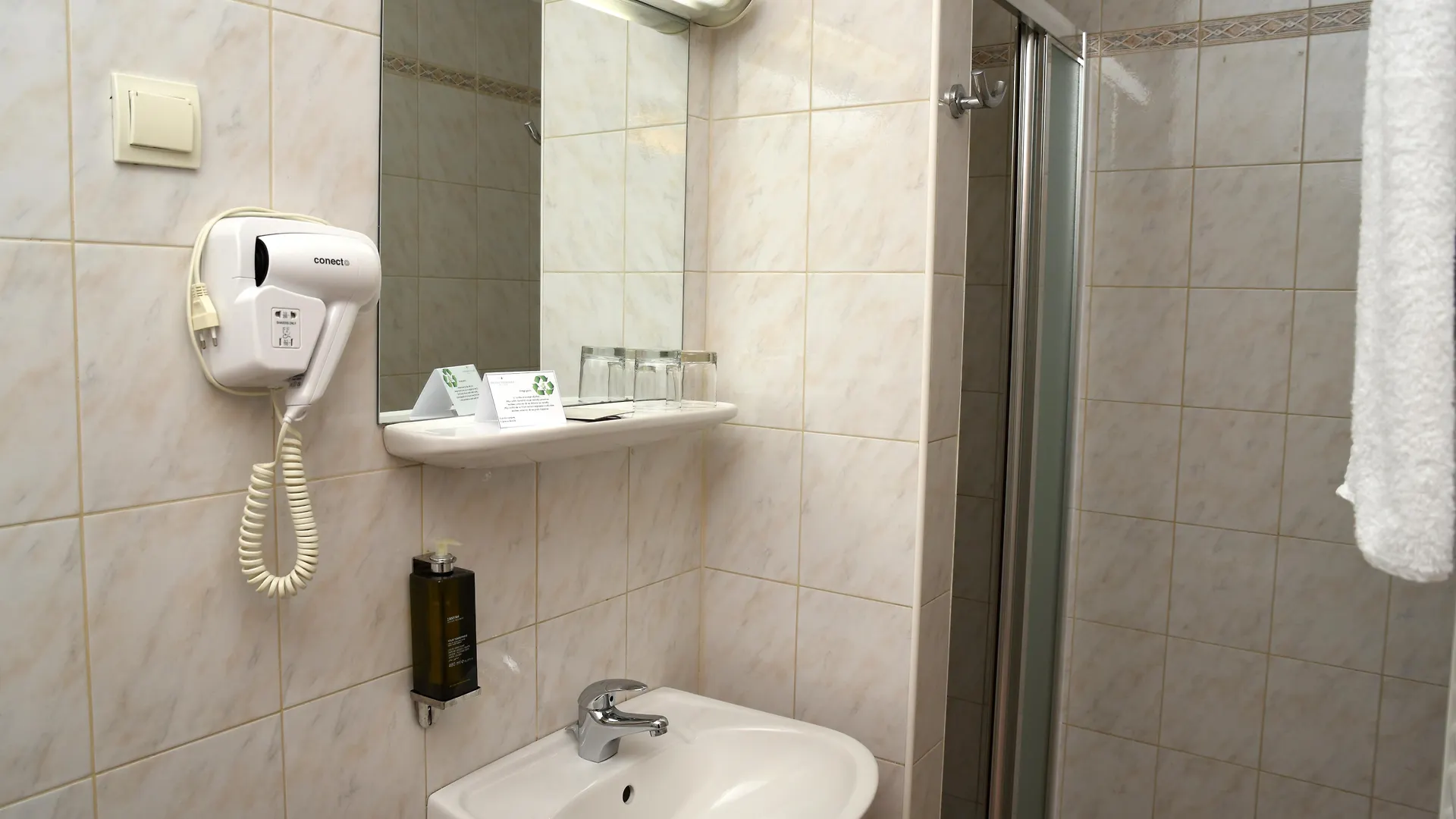 Hotel Neboder Rijeka