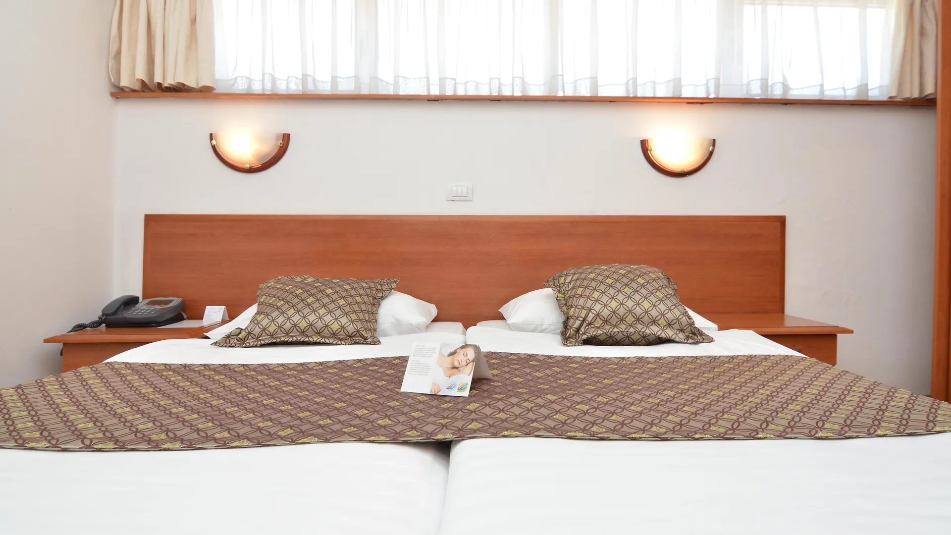 Hotel Neboder